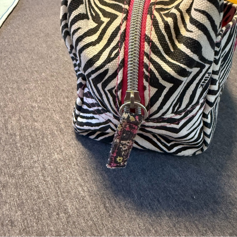 EUC VS Pink makeup bag - Picture 2 of 6